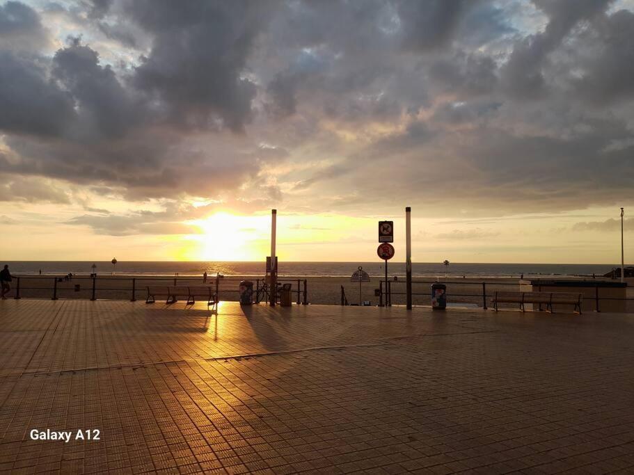 Suite Kursaal Met Zeezicht Ostenda Esterno foto